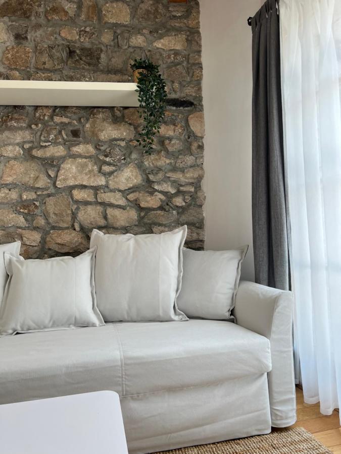 Guesthouse 45 Dutovlje Ngoại thất bức ảnh